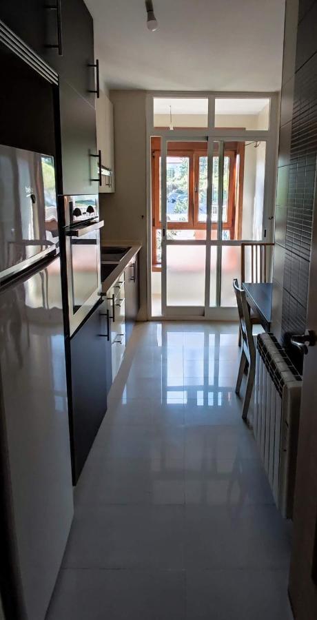 Apartamento Dos Habitaciones Exterior Y Bien Comunicado San Salvador de Poio 외부 사진